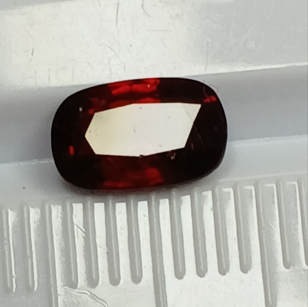 Red Garnet Gemstone 8x5.5mm